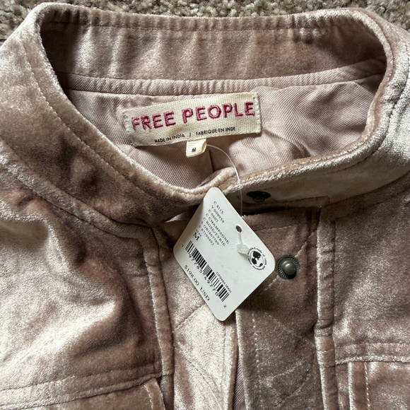 Free People Velvet Ballet Racer Jacket NWT Size Medium Champagne - Picture 5 of 5